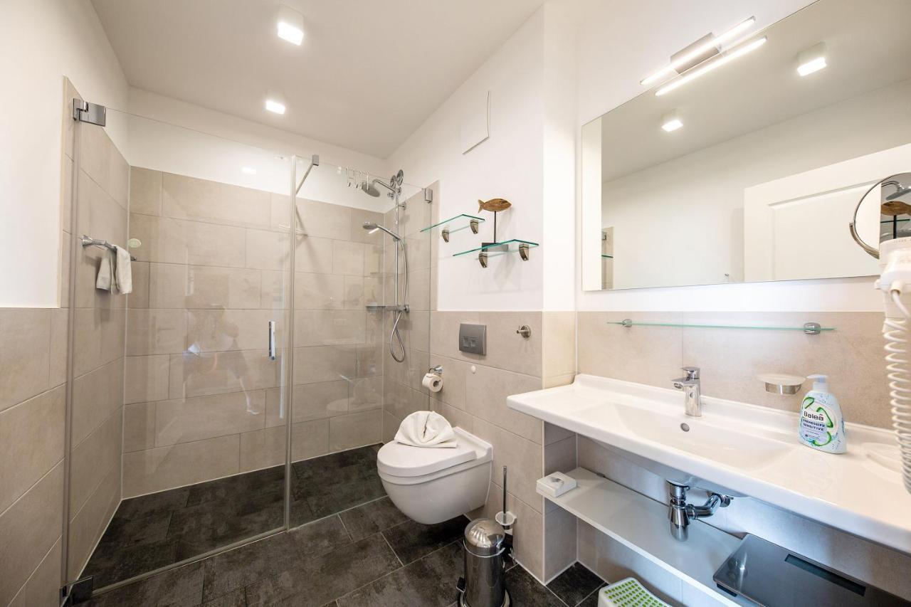 Aparthotel Waterkant Suites 2-Raum Fewo Am Meer Mit Spa Börgerende-Rethwisch Extérieur photo